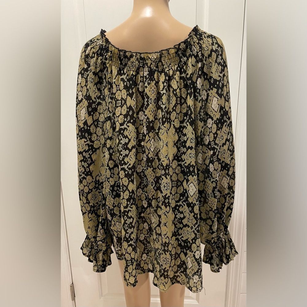 Merritt Floral Black and Gold Women's Top size XL - Picture 4 of 4